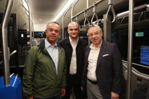 Χρήστος Σταϊκούρας: Τα νέα ηλεκτρικά λεωφορεία κυκλοφορούν στους δρόμους της Πρωτεύουσας