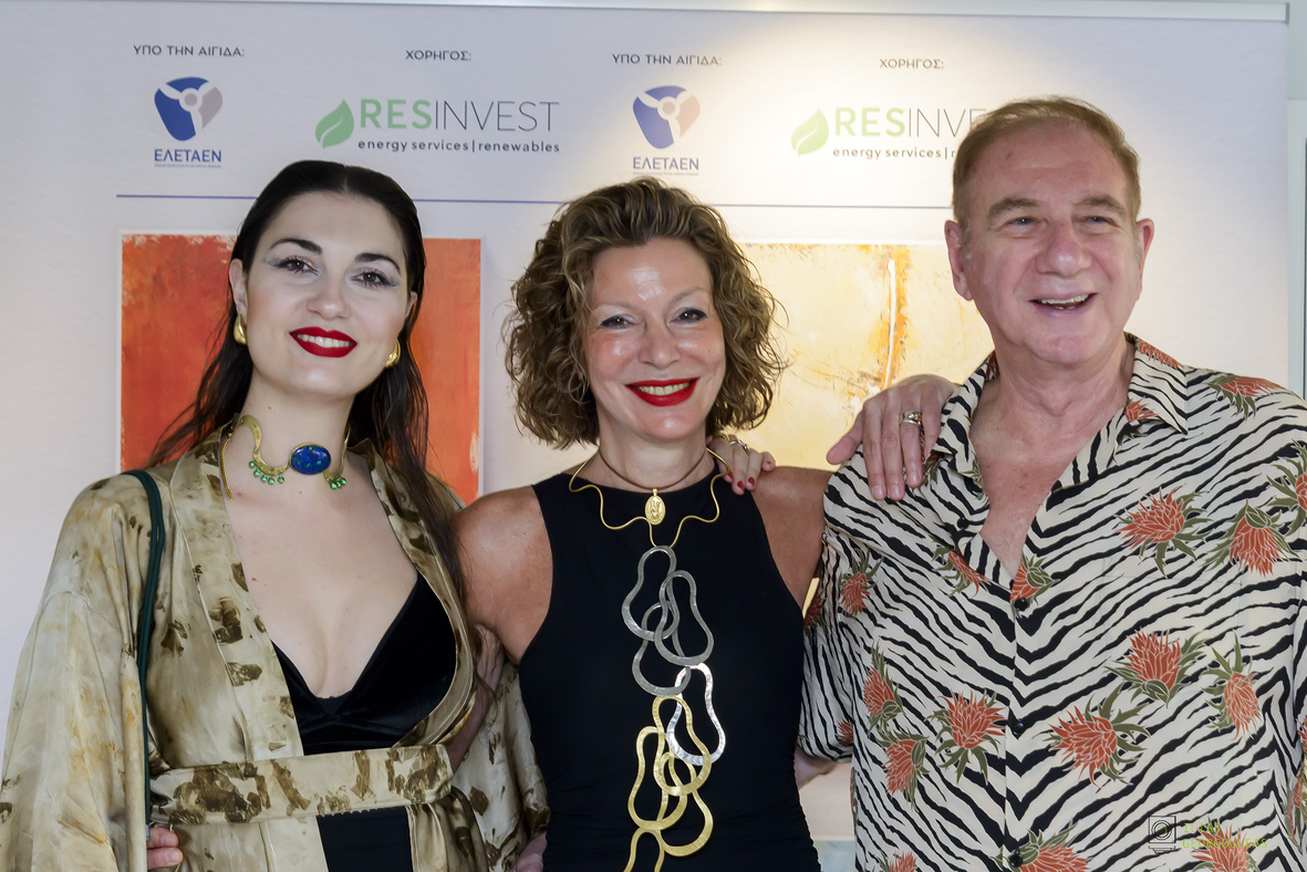 Antonea_Exhibition_Opening_5.jpg