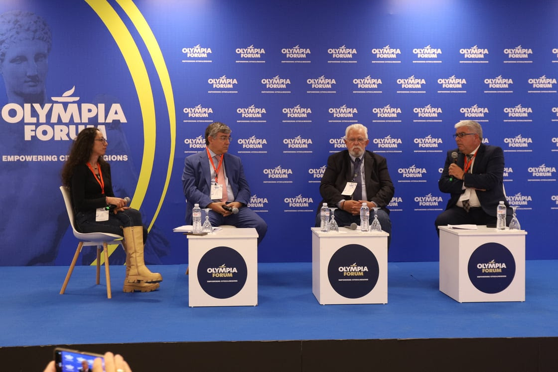 grafakos_Olympia_Forum.jpg