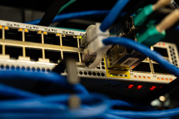 Τι μπορεί να συμβεί αν δεν κάνετε ποτέ επανεκκίνηση στο router σας;