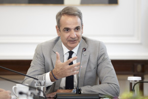Γιάννης Τριήρης: Το επικοινωνιακό μπάζωμα του Κράτους Δικαίου