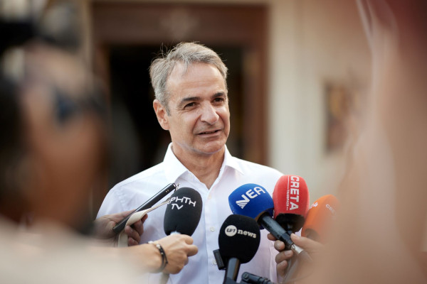 Γιάννης Τριήρης: «Λεφτά υπάρχουν» για τους δανειστές, αλλά όχι για την κοινωνία