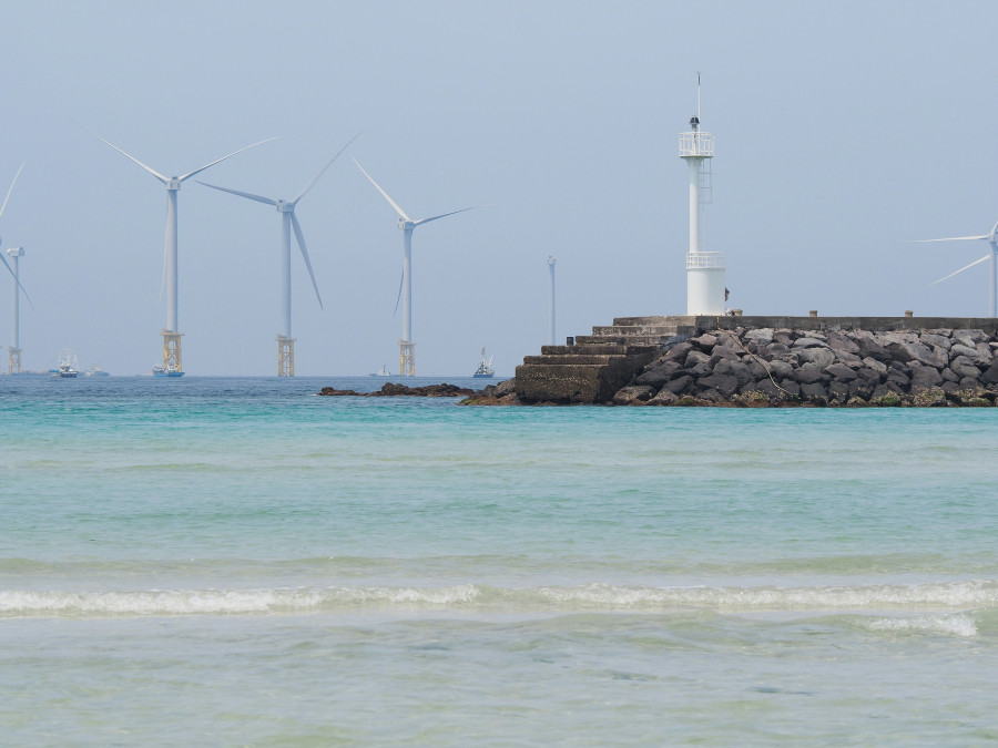 Η κυβέρνηση Τραμπ επιτρέπει να προχωρήσει έργο αιολικής ενέργειας της Equinor ανοικτά της Νέας Υόρκης