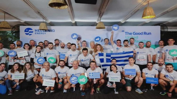 Περισσότεροι από 350 εθελοντές της HELLENiQ ENERGY έτρεξαν στον 42ο Αυθεντικό Μαραθώνιο της Αθήνας