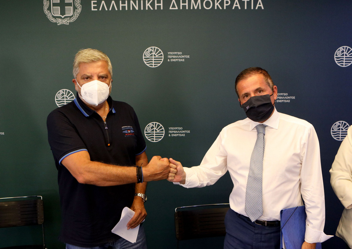 Σύσκεψη του Περιφερειάρχη Αττικής με τον Γ. Γραμματέα Περιβάλλοντος και Υδάτων Κ. Αραβώση, παρουσία υπηρεσιακών στελεχών του υπουργείου και της Περιφέρειας