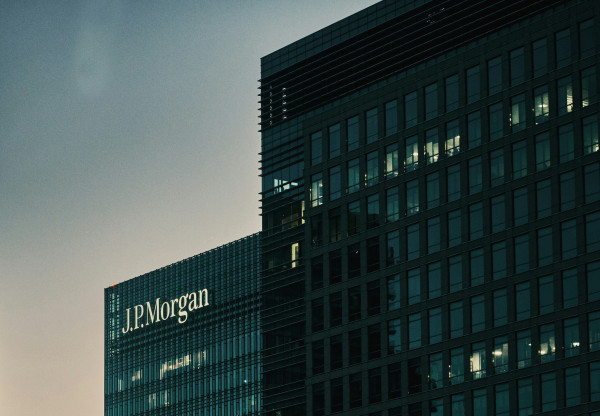 Ο τραπεζικός γίγαντας JP Morgan αποχώρησε από την ομάδα Climate Action