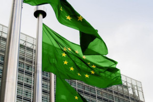 Κομισιόν: Εξέδωσε το πρώτο «πράσινο» ομόλογο NextGenerationEU - Συγκέντρωσε 12 δισ. ευρώ