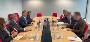 Στ. Παπασταύρου: Απεξάρτηση της Ευρώπης από το Ρωσικό φυσικό αέριο και στροφή προς το Αμερικανικό αέριο, με κύρια πύλη εισόδου την Ελλάδα