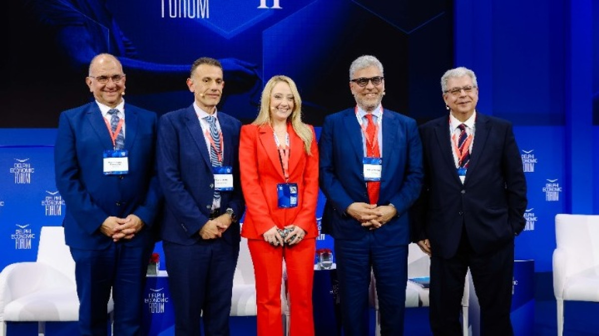 Κρίσιμος ο ρόλος των υποδομών και της συνδεσιμότητας για την ανάπτυξη των data centers και της AI