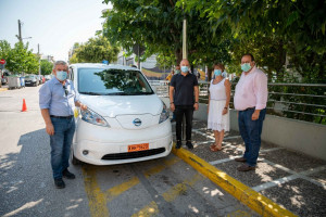 Νέο Ηλεκτροκίνητο Όχημα Για Τις Κοινωνικές Δομές Απέκτησε Ο Δήμος Ιλίου