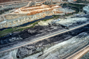 Πέτη Πέρκα: Η τύχη της Αχλάδας στα χέρια του ομίλου Μυτιληναίου και η κυβέρνηση Πόντιος Πιλάτος