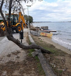 Ο ΣΥΡΙΖΑ ενημερώνει το Δήμαρχο Θερμαϊκού για τη διάβρωση των ακτών