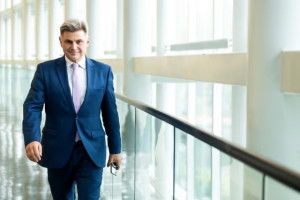 Ν.Φαραντούρης: Η στρατηγική αυτονομία της Ευρώπης ξεκινά από την ενέργεια και τα ευρωπαϊκά μέταλλα