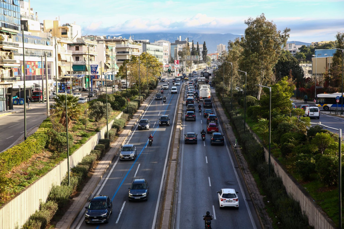 ΕΕ: Αναθεώρηση του στόχου για πλήρη απαγόρευση νέων βενζινοκίνητων και πετρελαιοκίνητων Οχημάτων Από το 2035