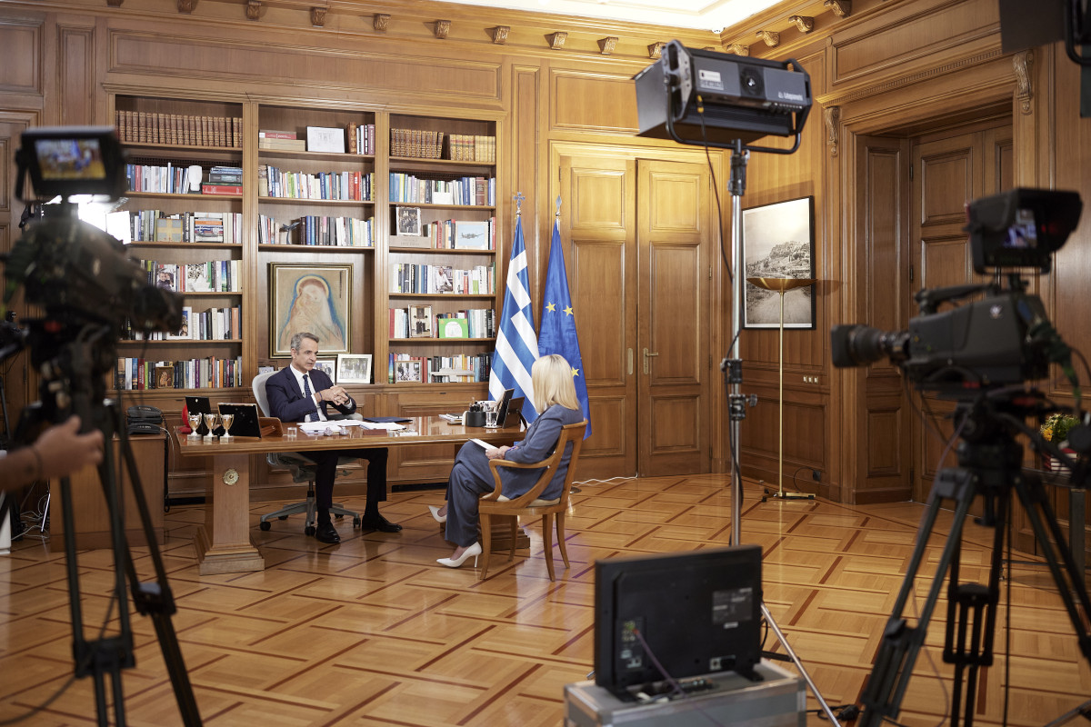 Γιάννης Τριήρης: Η απέλπιδα αναζήτηση «θετικών« ειδήσεων