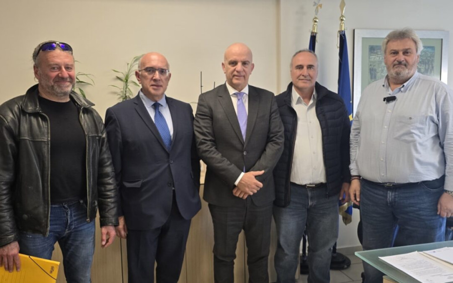 Ουσιαστική και εποικοδομητική η ενημερωτική συνάντηση ΣΠΑΡΤΑΚΟΥ με τον Διοικητή του ΕΦΚΑ