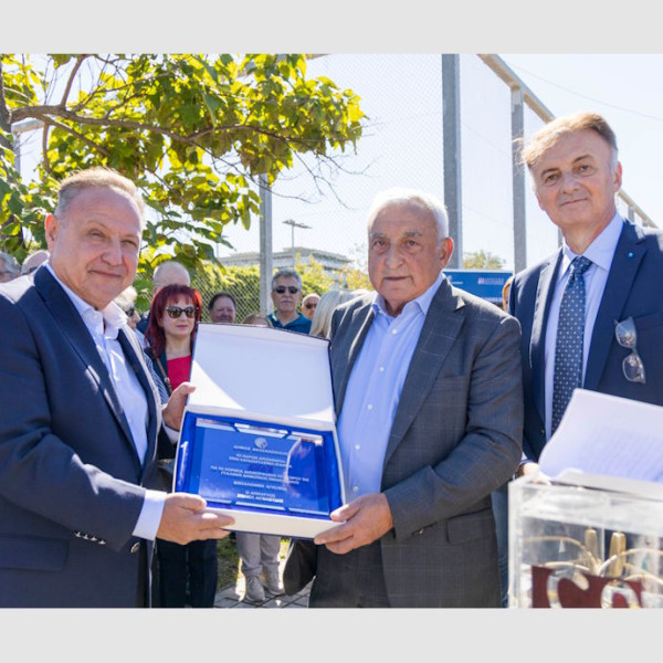 Γυάλινη Δημοτική Πινακοθήκη στη Νέα Παραλία Θεσσαλονίκης με την υποστήριξη του Ομίλου AVAX