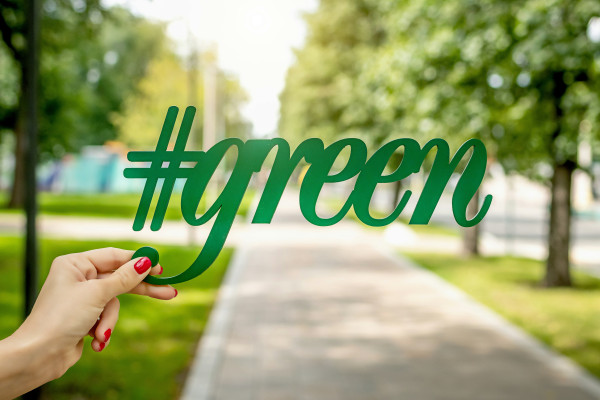 Φρένο στο greenwashing: Τι δεν θα μπορούν πλέον να ισχυρίζονται οι επιχειρήσεις
