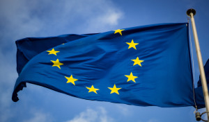 Ευρωπαϊκό Συμβούλιο: Ασκεί πιέσεις για «πράσινη μετάβαση» και μεταρρύθμιση «της εσωτερικής αγοράς ενέργειας»