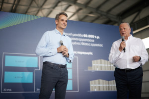 Επίσκεψη Μητσοτάκη στις εγκαταστάσεις της Metlen στον Βόλο: Στήριξη της κυβέρνησης στην ανάπτυξη της εγχώριας αμυντικής βιομηχανίας