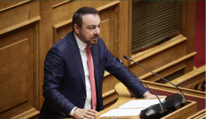ΠΑΣΟΚ: Η εαρινή επίθεση στα νοικοκυριά με τον κωδικό “χρωματιστά τιμολόγια” συνεχίζεται