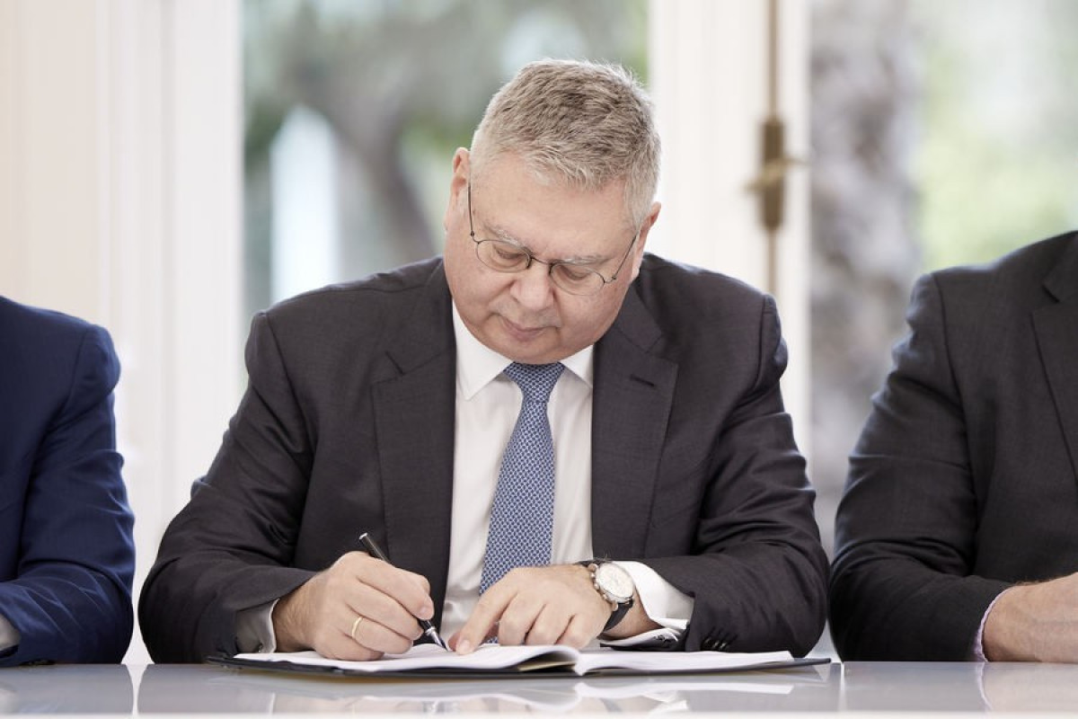 HELLENiQ ENERGY: Οι όροι των συμβάσεων με την Chevron για έρευνα και παραγωγή υδρογονανθράκων σε υπεράκτιες περιοχές