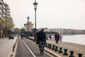 Αύξηση 35% στα ανταποδοτικά τέλη ηλεκτροφωτισμού και καθαριότητας