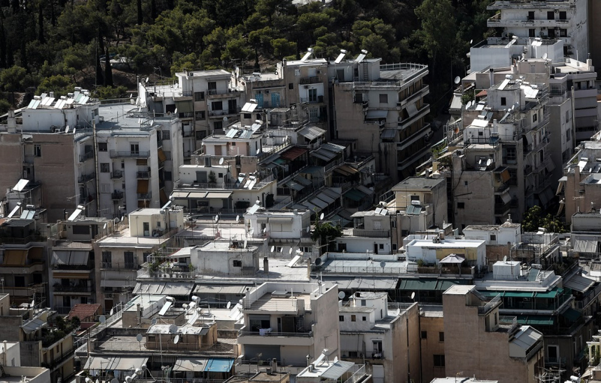 Εξοικονόμηση ενέργειας στο Δημόσιο: Μέχρι 27 βαθμούς στα κτίρια το καλοκαίρι, μέχρι 19 βαθμούς το χειμώνα