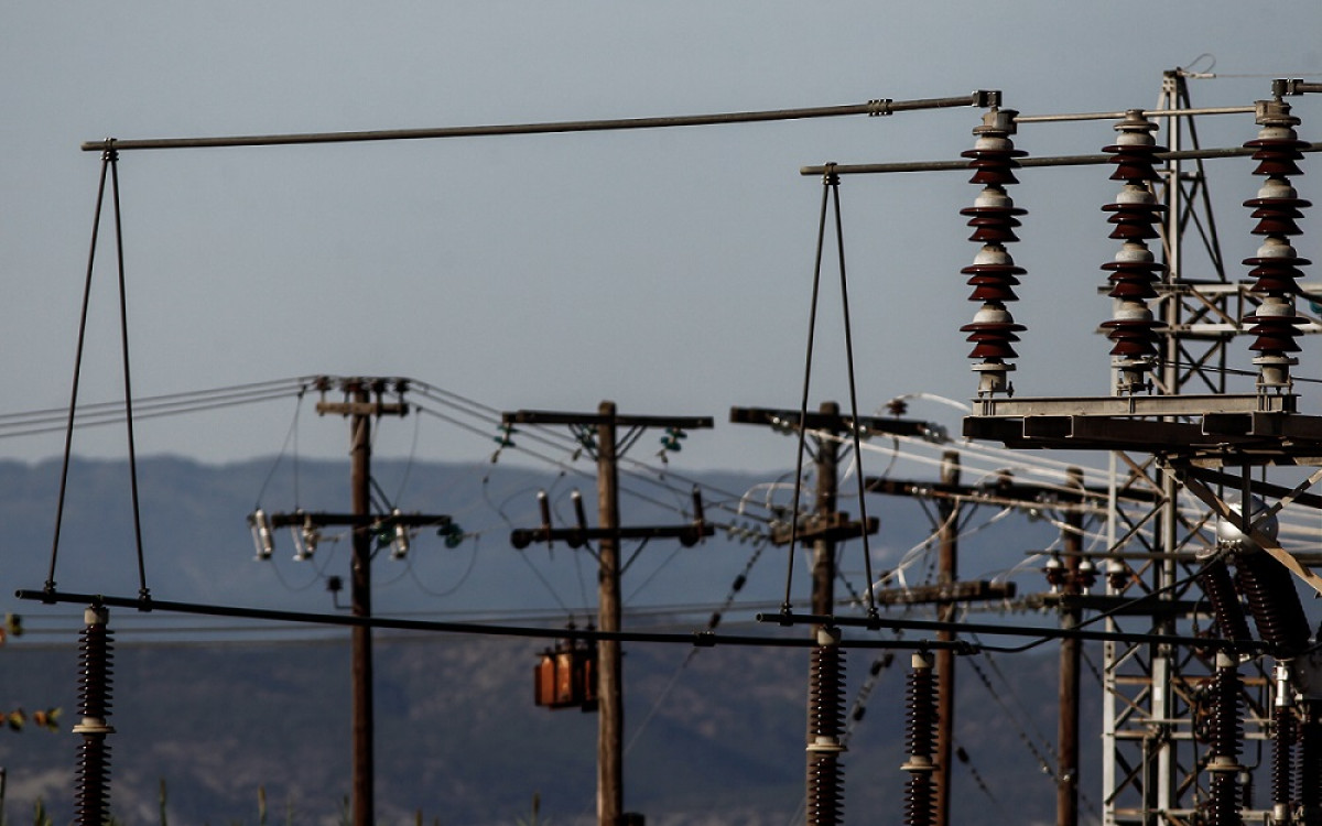 ΙΕΝΕ: Η αυξανόμενη σημασία της αποθήκευσης ενέργειας και η διαχείριση ηλεκτρικών δικτύων