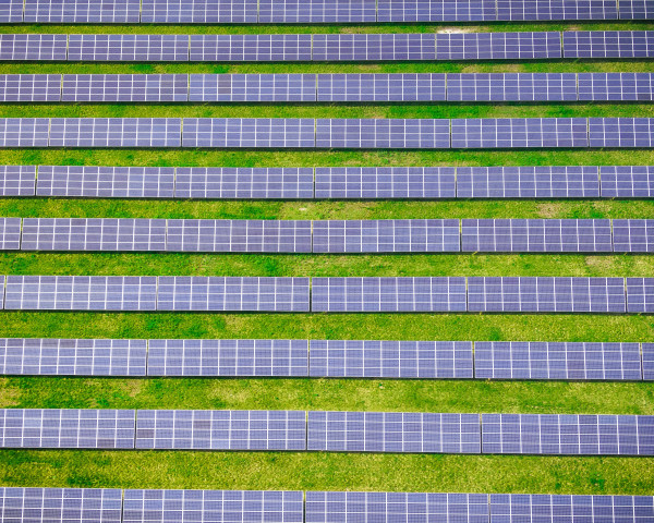 Ameresco SUNEL Energy A.E.: Σύμβαση 303,4 εκατ. ευρώ για τρία φωτοβολταϊκά πάρκα στη Ρουμανία