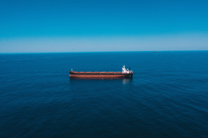 Πειρατεία σε εξέλιξη σε ελληνόκτητο tanker στα στενά του Ορμούζ