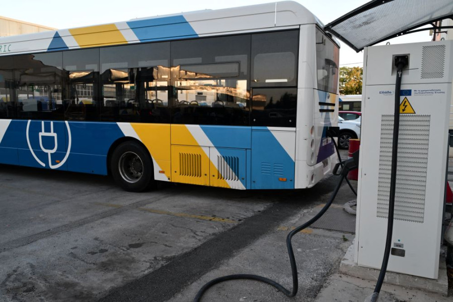 Ευρωπαϊκή Τράπεζα Επενδύσεων: Εγκρίθηκαν τέσσερις επενδυτικές προτάσεις του ΥΠΕΝ