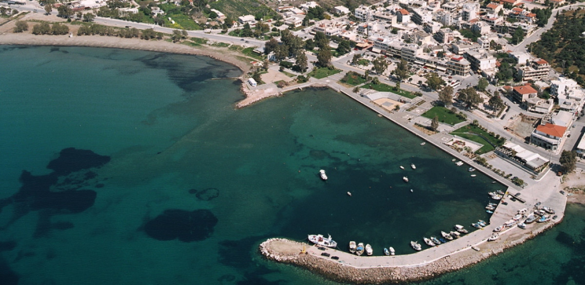 Καθαρή η θάλασσα της Παλαιάς Φώκαιας διαβεβαιώνει το ΕΛΚΕΘΕ