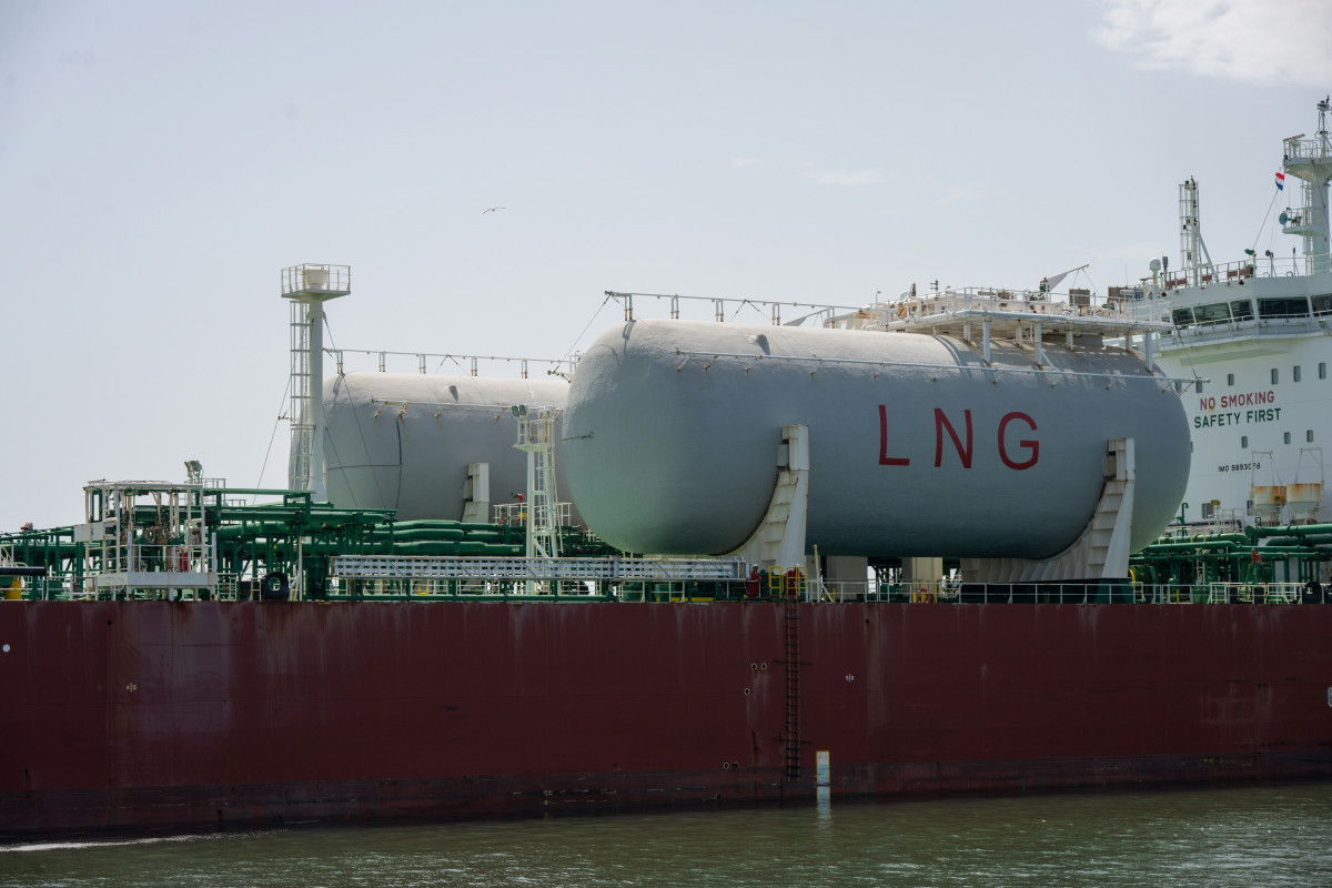 Ορμούζ: Άγνωστο αντικείμενο έπληξε LNG πλοίο ελληνικής ιδιοκτησίας