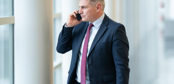 Φαραντούρης για Chevron: Καλοδεχούμενο ό,τι ενισχύει τις πάγιες εθνικές θέσεις