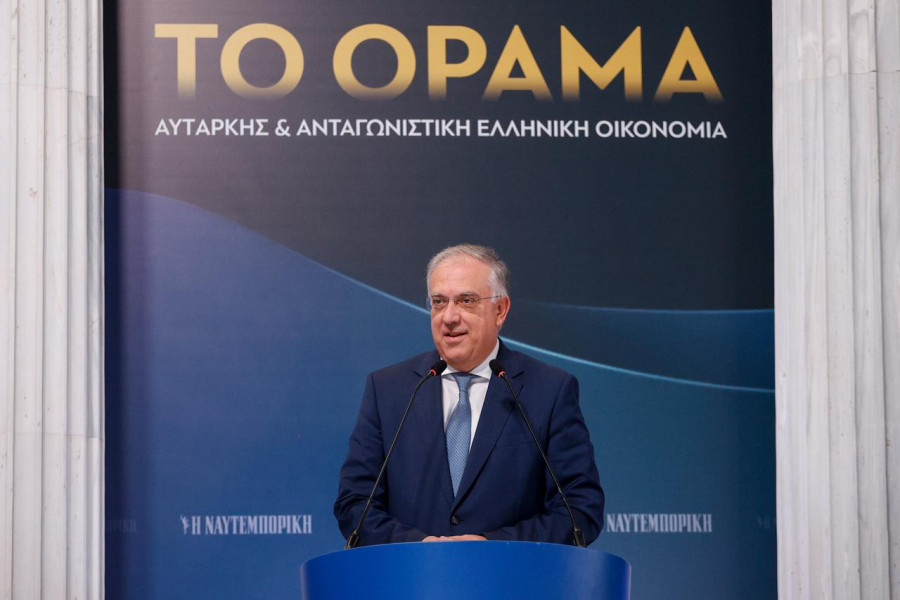Θεοδωρικάκος: Επιτάχυνση και απλοποίηση αδειοδοτήσεων και εκσυγχρονισμός της βιομηχανίας