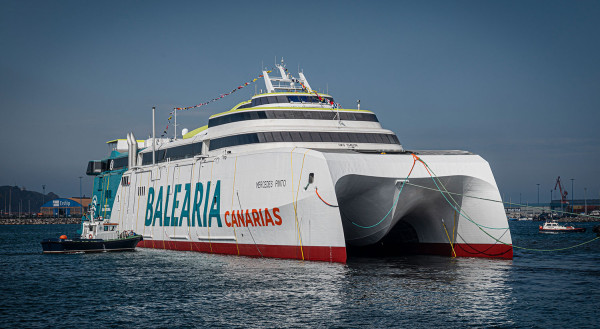 Με αλουμίνιο της Elval το νέο καταμαράν «Mercedes Pinto» που λειτουργεί με υγροποιημένο φυσικό αέριο