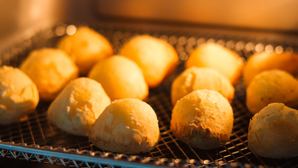 Πότε το air fryer συμφέρει περισσότερο από τον παραδοσιακό φούρνο
