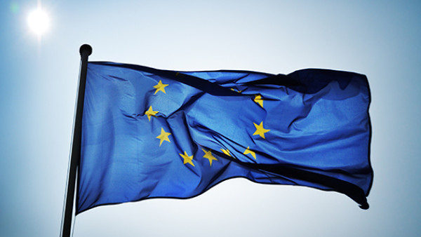 ΕΕ: Εγκρίθηκε το 17ο πακέτο κυρώσεων κατά της Ρωσίας που θέτει ως στόχο τα νέα τάνκερ φαντάσματα του σκιώδους στόλου της