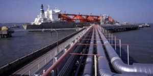 FT: Συμφωνία ΗΠΑ – ΕΕ για την προμήθεια LNG έως τα τέλη του 2022