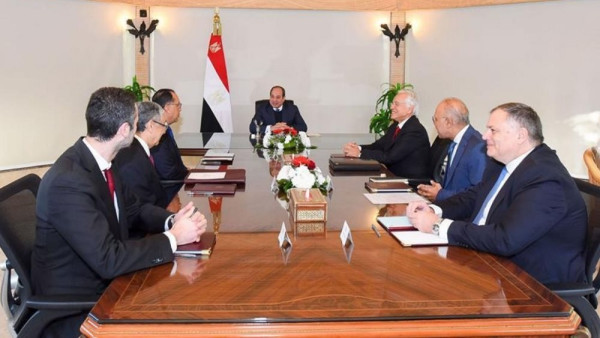 Συνάντηση Δ. Κοπελούζου με τον πρόεδρο Σίσι στην Αίγυπτο