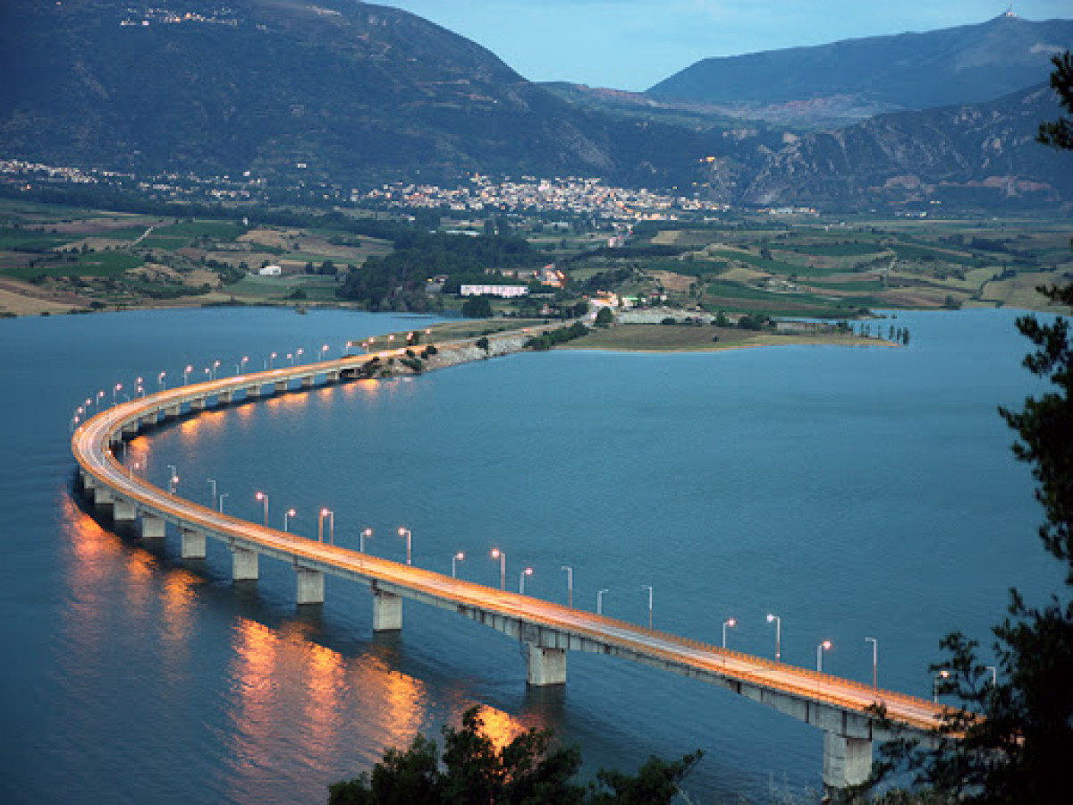 Επιστολή των δημάρχων Κοζάνης, Σερβίων & Βελβεντού στον περιφερειάρχη Δυτικής Μακεδονίας για τα πλωτά φωτοβολταϊκά