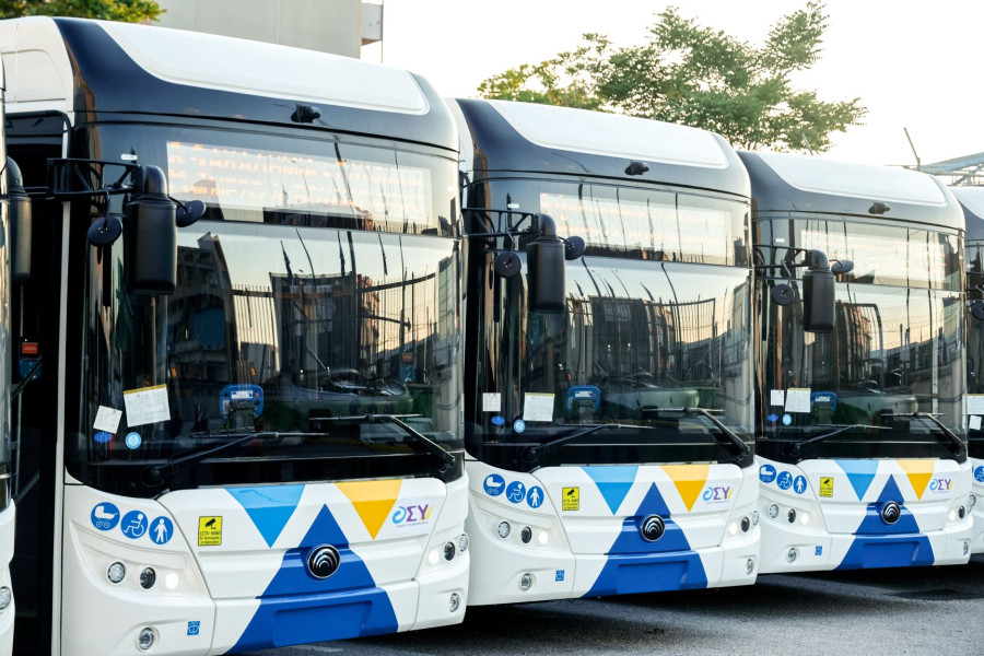 Αστικές συγκοινωνίες: Επενδύσεις άνω των 700 εκατ. ευρώ και 53 λεωφορεία υδρογόνου