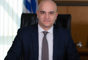 ΓΓ Μεταφορών Γ. Ξιφαράς: Υπογράφεται η πρώτη σύμβαση προμήθειας 250 ηλεκτρικών λεωφορείων στην Ελλάδα
