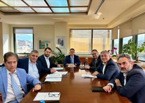 Συνάντηση Στ.Παπασταύρου με την ηγεσία της Περιφέρειας Στερεάς Ελλάδας για όλα τα κρίσιμα ζητήματα