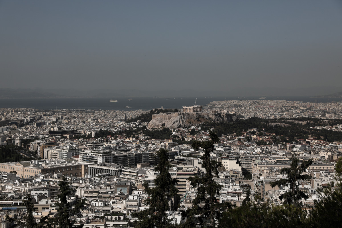 Η ατμοσφαιρική ρύπανση συνδέεται με περισσότερα σημάδια Αλτσχάιμερ στον εγκέφαλο