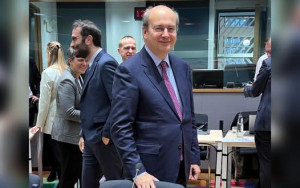 Κ. Χατζηδάκης για υδρογονάνθρακες - Chevron: Για την ενίσχυση της θέσης της Ελλάδας διεθνώς μιλάμε με έργα