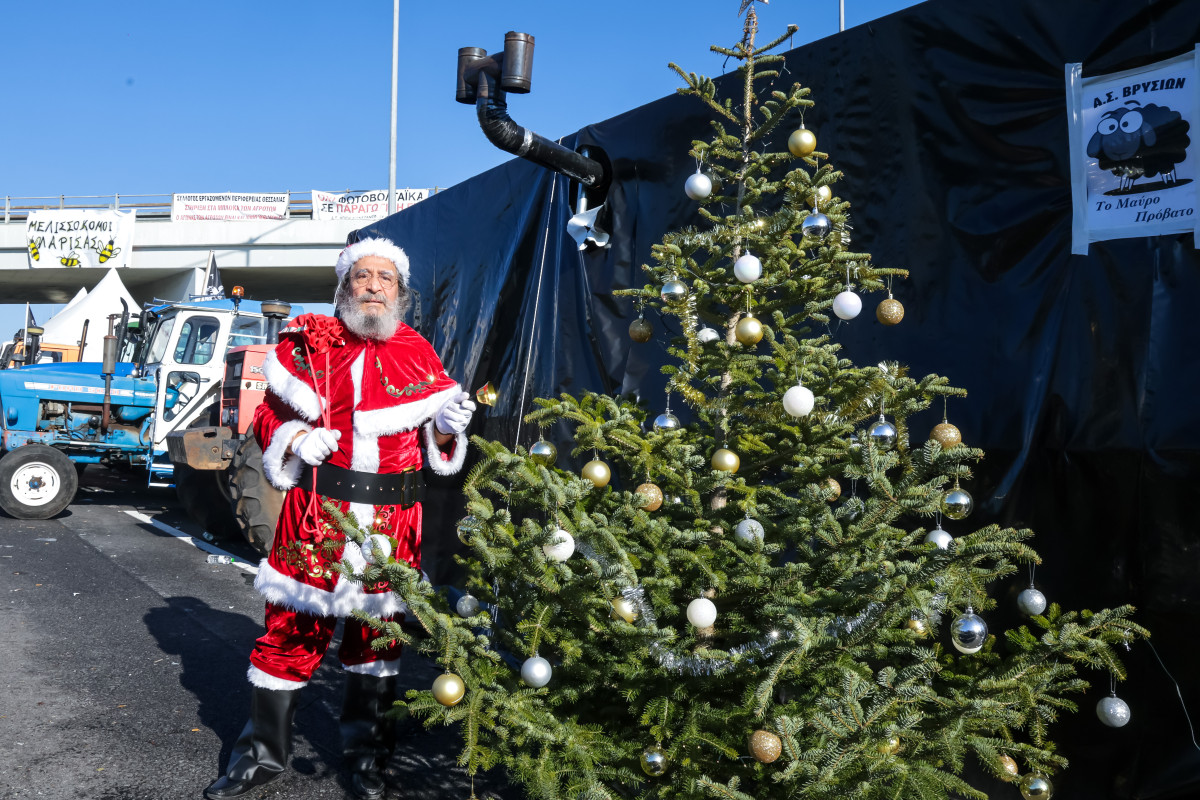 Γιάννης Τριήρης: Ξεμένει από ακροατήριο ο Κ. Μητσοτάκης