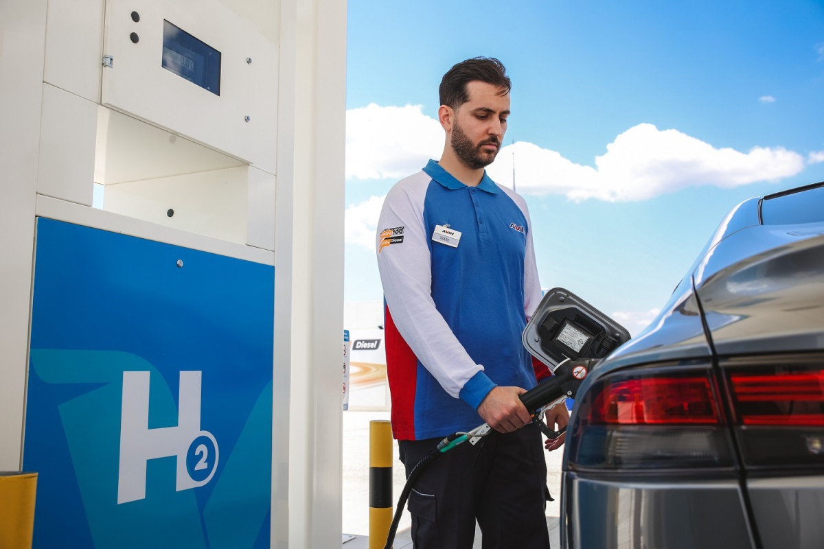 Το πρώτο πρατήριο Υδρογόνου της AVIN ξεκινά τη λειτουργία του στους Αγίους Θεοδώρους