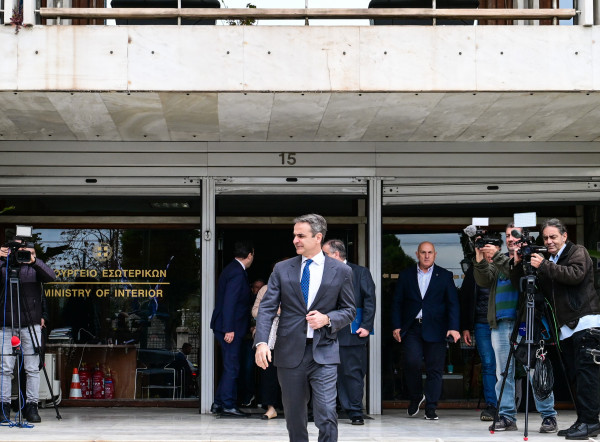 Γιάννης Τριήρης: Τεχνητή νοημοσύνη αντί κοινής λογικής